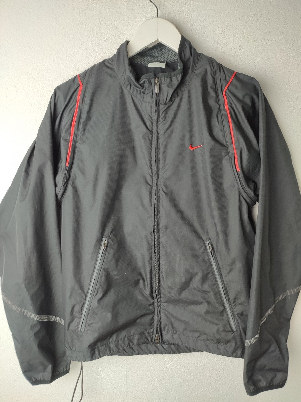 Nike Clima Fit 2 in 1 jas jasje vest zwart Medium hardlopen, Maat 48/50 (M), Zwart, Nike, Ophalen of Verzenden