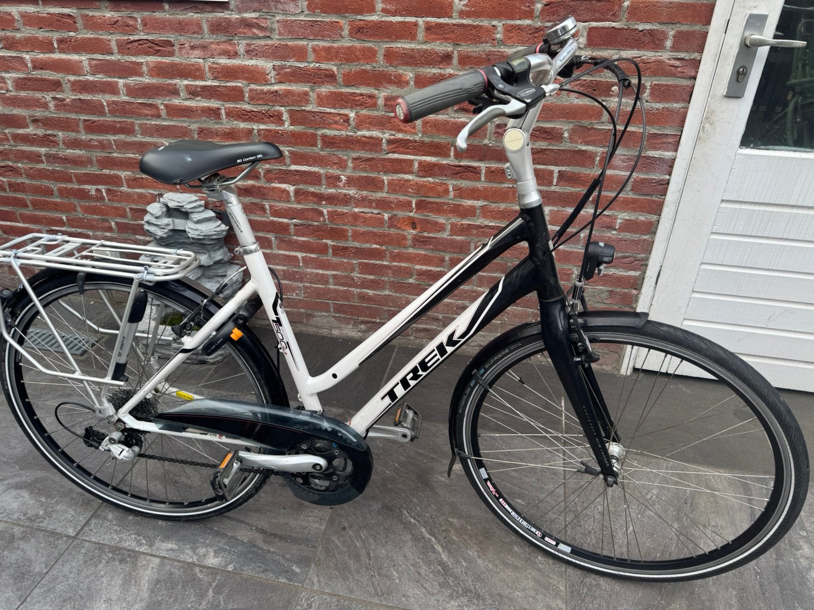 Trek damesfiets 24 versnellingen, Fietsen en Brommers, Ophalen of Verzenden, Zo goed als nieuw, Overige merken, Versnellingen