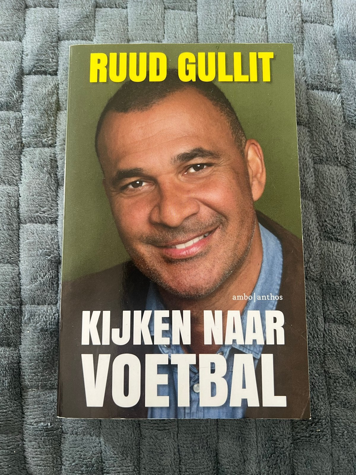 ZGAN - Kijken naar Voetbal - Ruud Gullit, Ophalen of Verzenden, Zo goed als nieuw, Balsport
