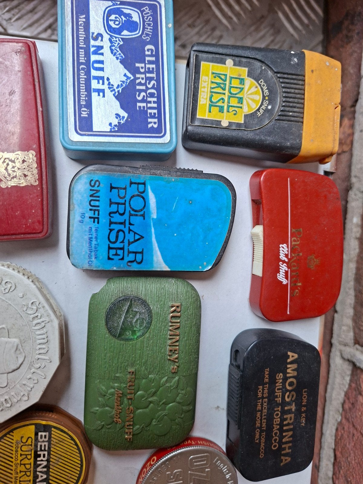 38 Vintage Snuff  /  Snuif ,Tabaksdoosjes - Diverse Merken, Verzamelen, Ophalen of Verzenden, Gebruikt, Sigarenbandjes