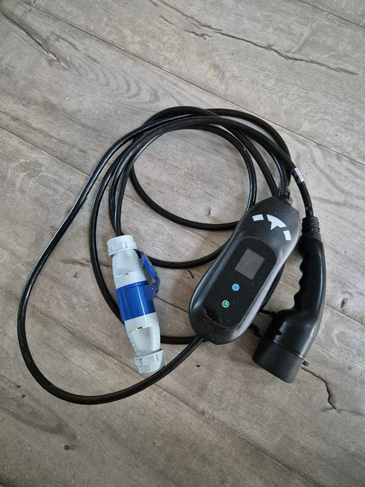 Laadkabel draagbaar EV Oplader met CEE stekker (200-250V), Ophalen