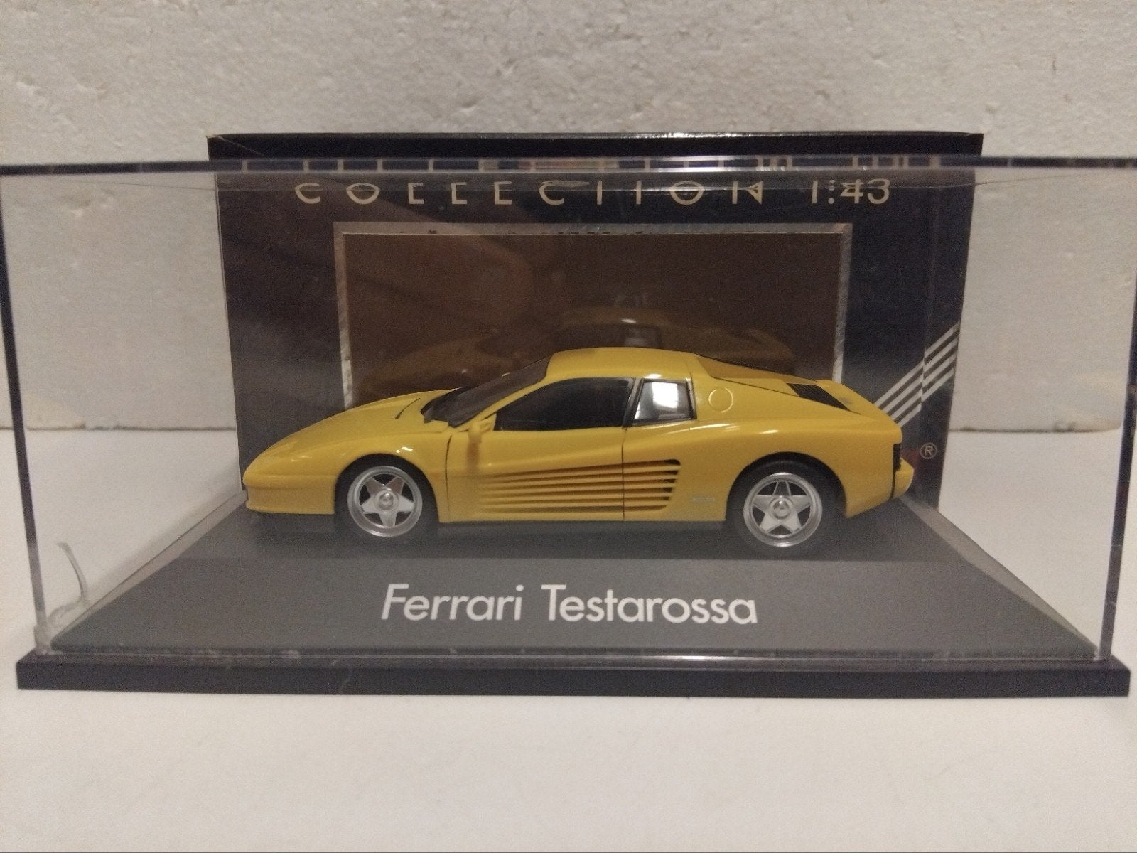Herpa 1:43 Ferrari Testarossa geel boxed, Ophalen of Verzenden, Zo goed als nieuw, Auto, Overige merken