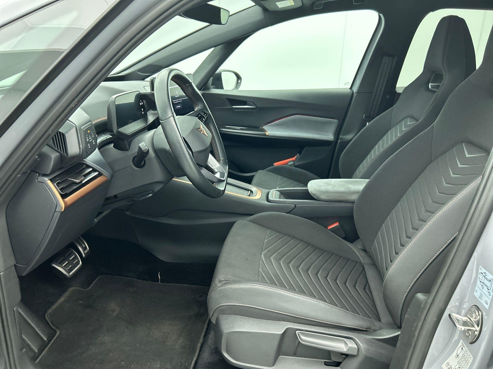 CUPRA Born Business 62 kWh Automaat | Demo! |Navigatie Apple, Auto's, Automaat, 34 min, Zwart, 375 min