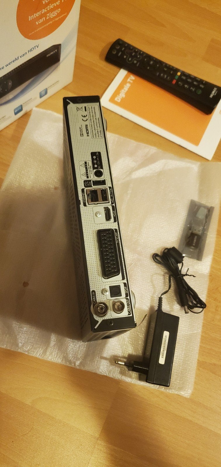 Humax IRHD-5300C Digitale HDTV Kabelontvanger, Ophalen of Verzenden, Zo goed als nieuw, Decoder