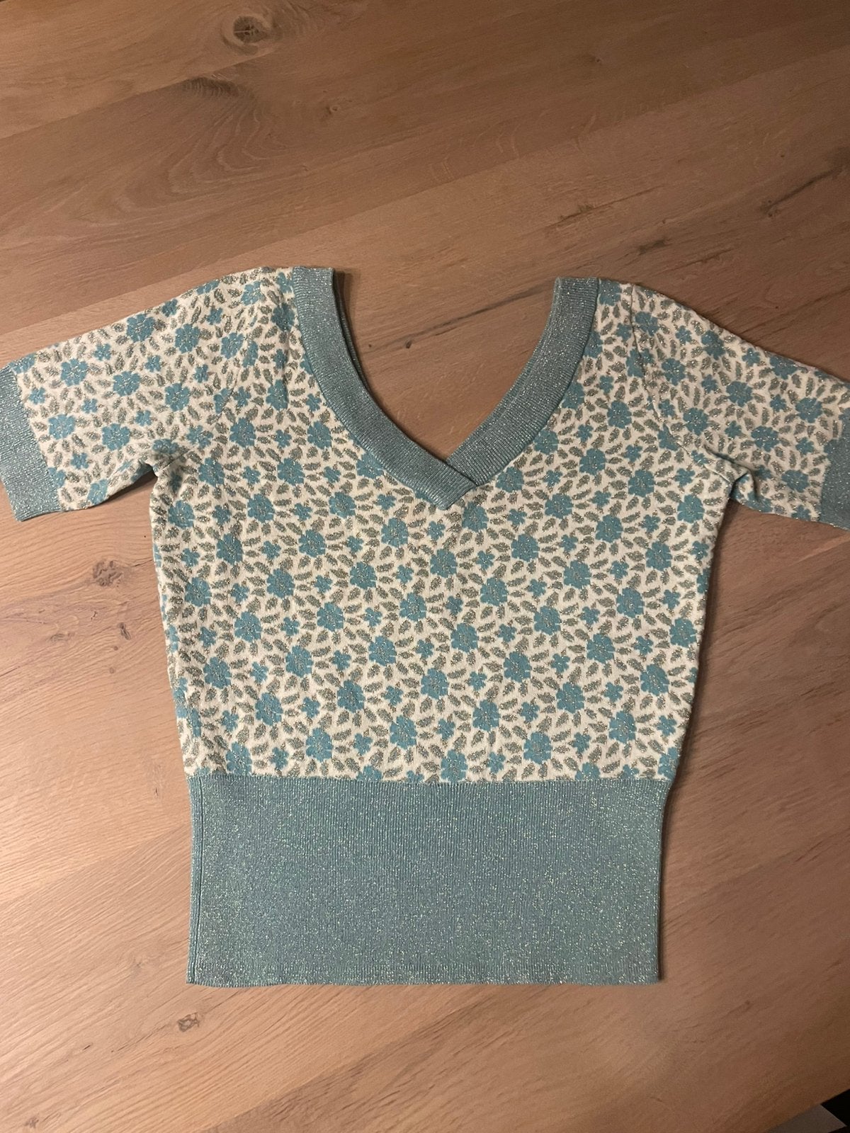 Turqoise top van King Louie, maat S, Kleding | Dames, Tops, Overige kleuren, Ophalen of Verzenden, Zo goed als nieuw, Korte mouw