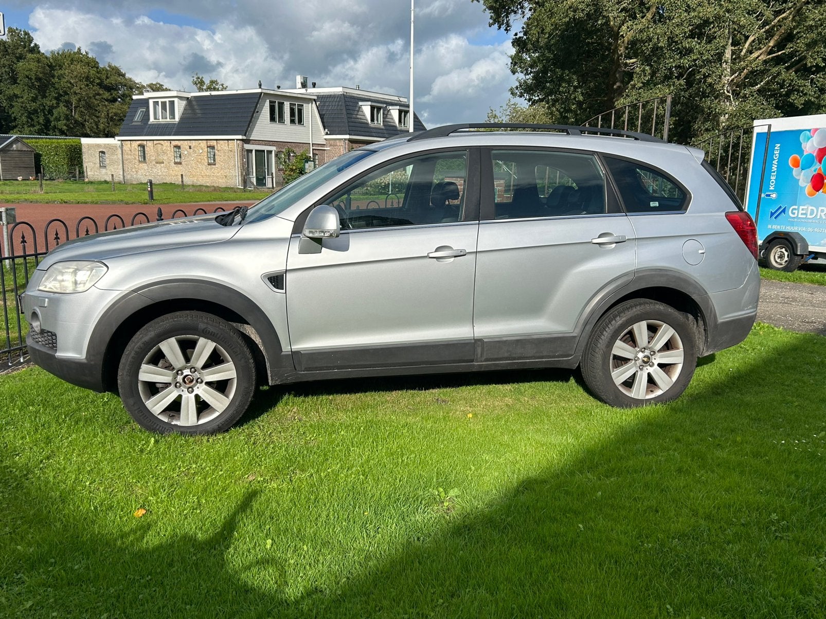 Chevrolet Captiva 3.2 4WD AUT 2007 Grijs, 1780 kg, 3195 cc, Zwart, 2000 kg