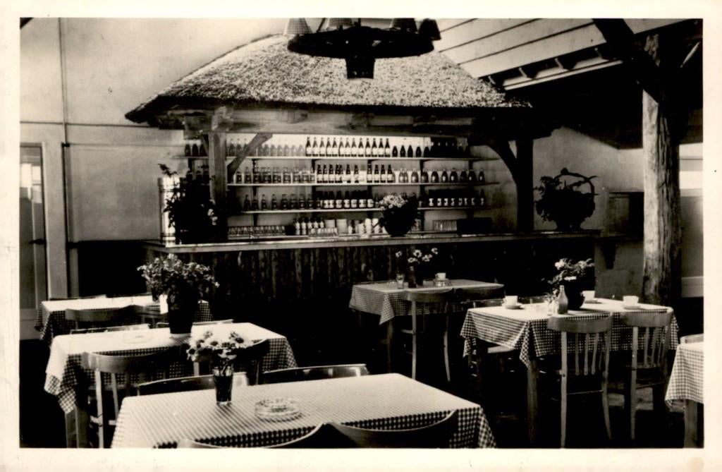 Grolloo Kampeercentrum De Berenkuil Kijkje in cantine # 885, Verzenden, 1940 tot 1960, Gelopen
