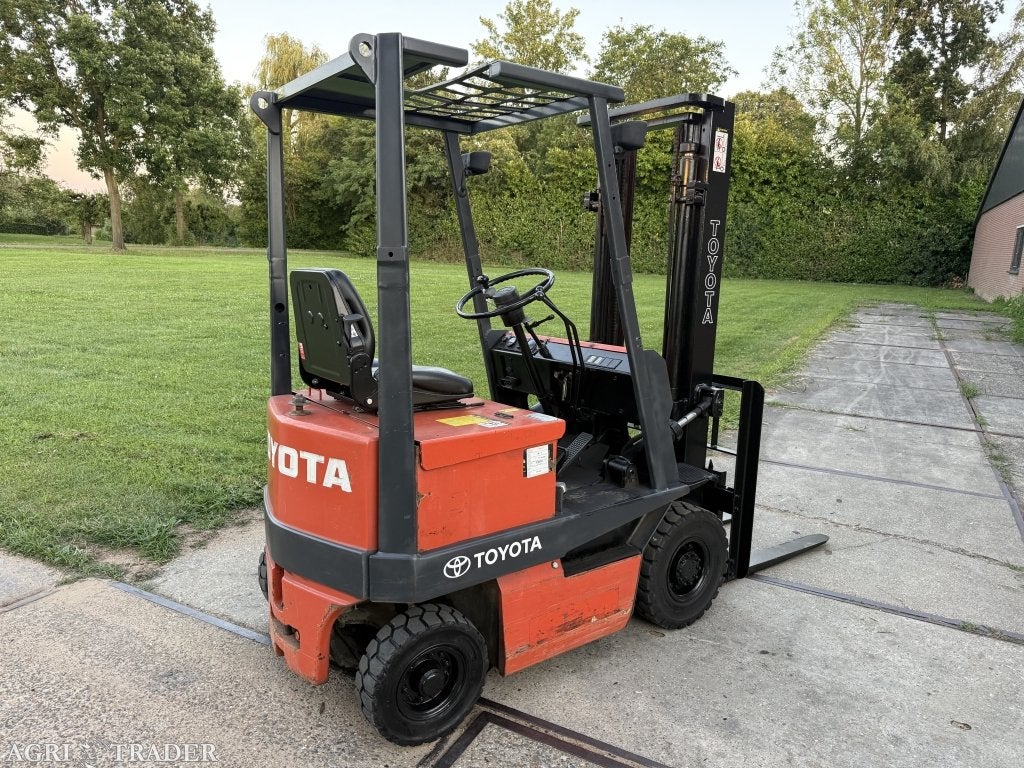 Toyota 1000KG elektrische heftruck - nieuw accupakket !, Info@vanbeurdenheftrucks.nl, Heftruck, Ophalen of Verzenden, Toyota