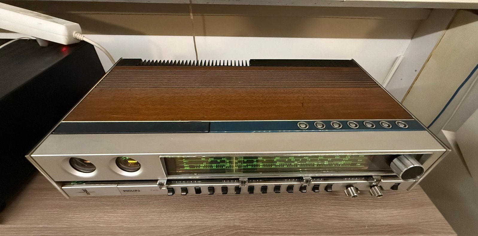 Philips 22RH720 Receiver, Ophalen, Zo goed als nieuw, Stereo, Minder dan 60 watt