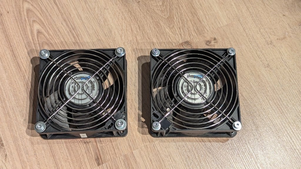 Set nieuwe EBMPAPST ACi 4420 fans, Ophalen of Verzenden, Nieuw