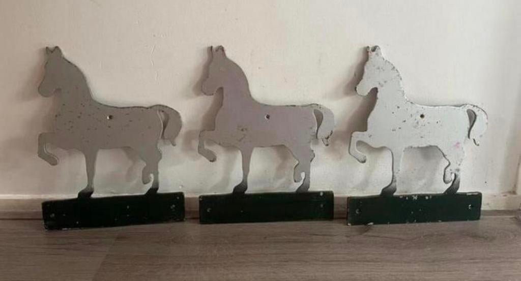 3 x antiek vintage staldeur paard gietijzer begin 1900, Dieren en Toebehoren, Paarden en Pony's | Overige Paardenspullen, Ophalen of Verzenden