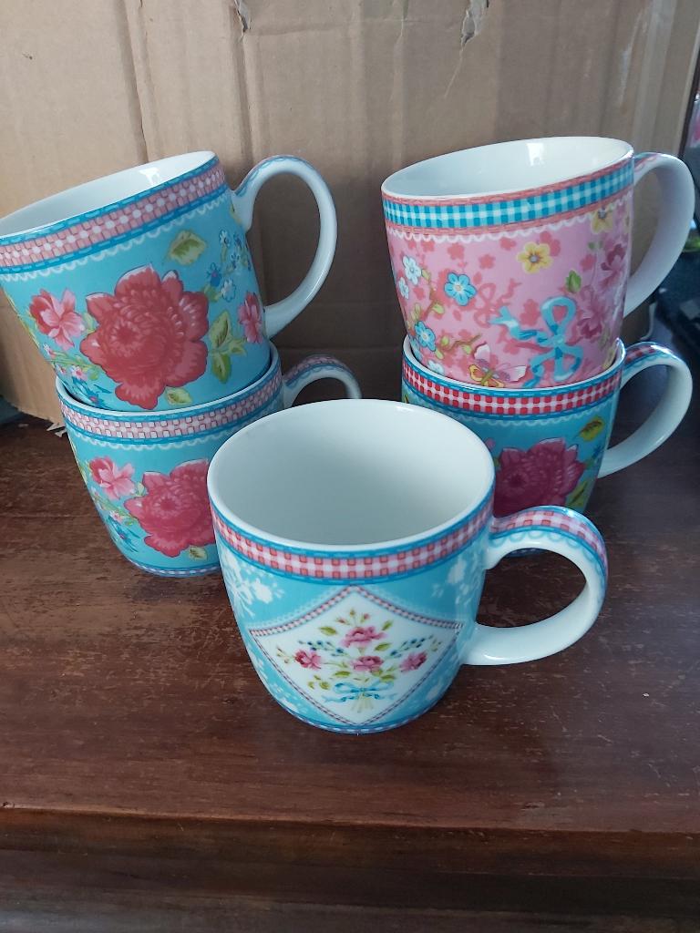 Mok Beker kom Studio Pip Royal Raja collectie 5 stuks nieuw, Huis en Inrichting, Keuken | Servies, Keramiek, Nieuw, Ophalen of Verzenden