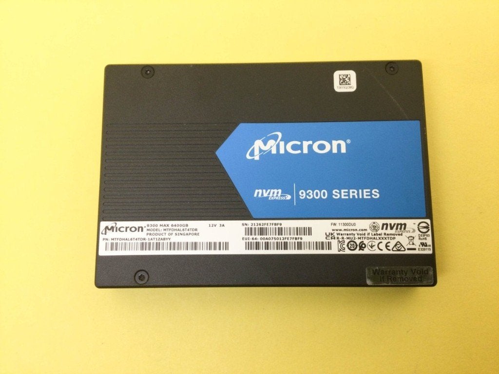 Micron 9300  6.4 TB U.2 nvme SSD, Computers en Software, Harde schijven, Ophalen, Zo goed als nieuw, Desktop