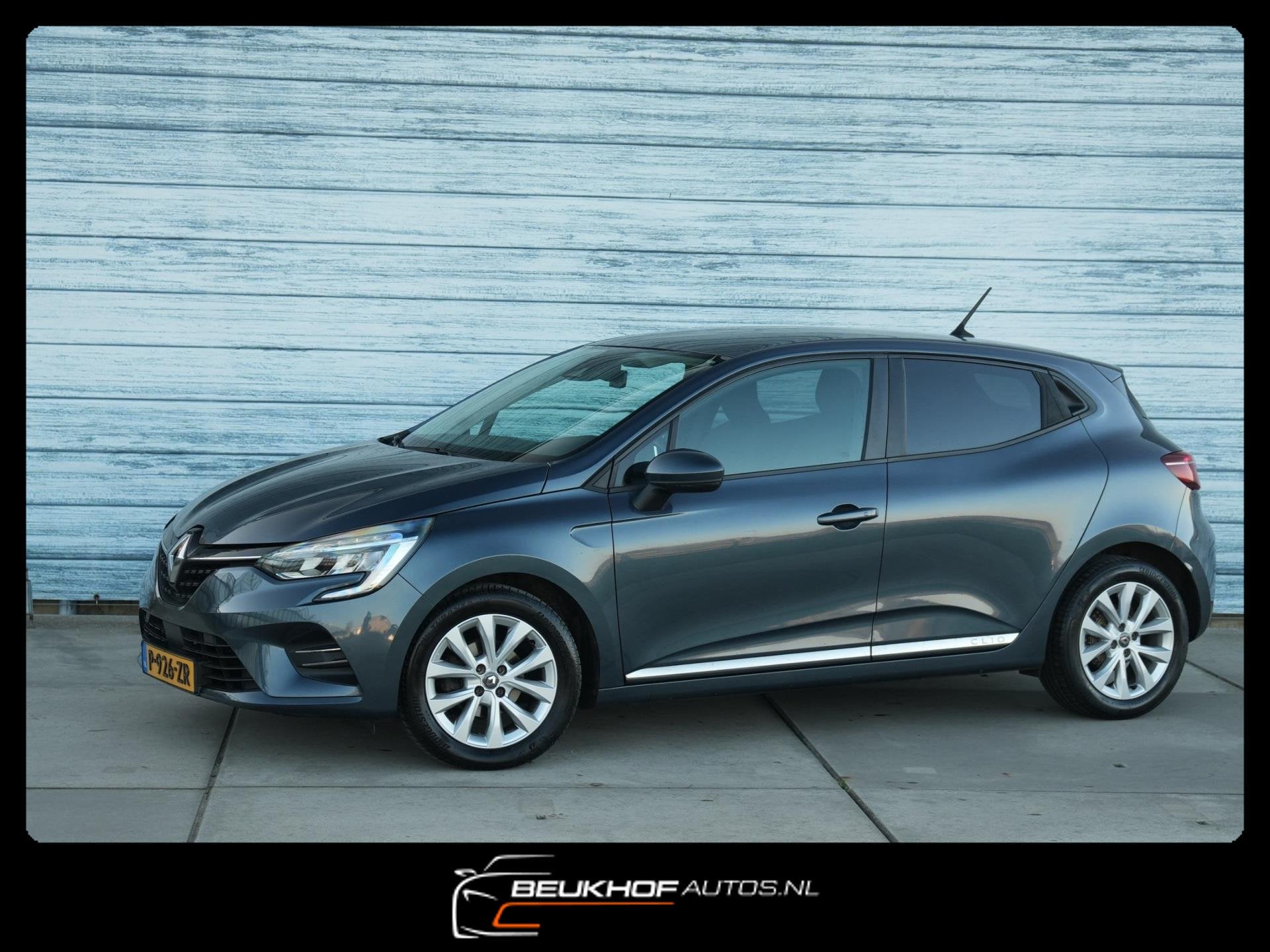 Renault Clio 1.0 Intens Navigatie Cruise Control Velgen, Voorwielaandrijving, Stof, Gebruikt, Bedrijf