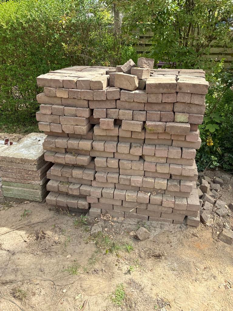 Klinkers - Ongeveer 750 stuks, Tuin en Terras, Ophalen, Gebruikt, Klinkers, 10 m² of meer
