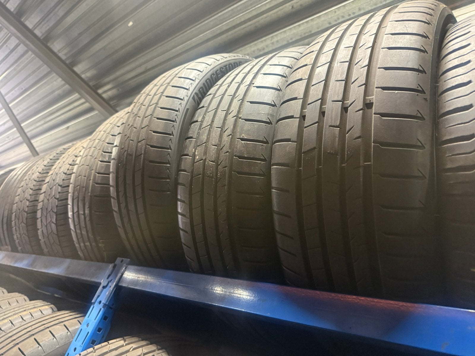 4x 235 45 20 96W MO Bridgestone Alenza S001 DEMO DOT2025, Nieuw, Ophalen of Verzenden, 235 mm, Band(en)