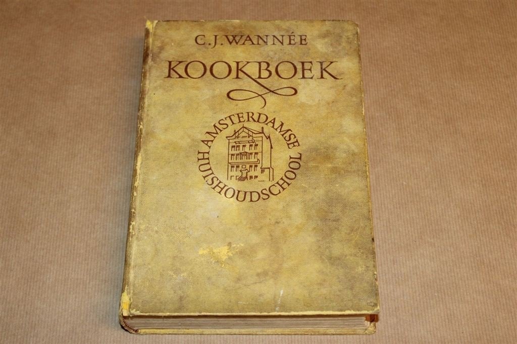 Vintage Wannée Kookboek — Amsterdamse Huishoudschool [1958], Ophalen of Verzenden, Gelezen, Nederland en België