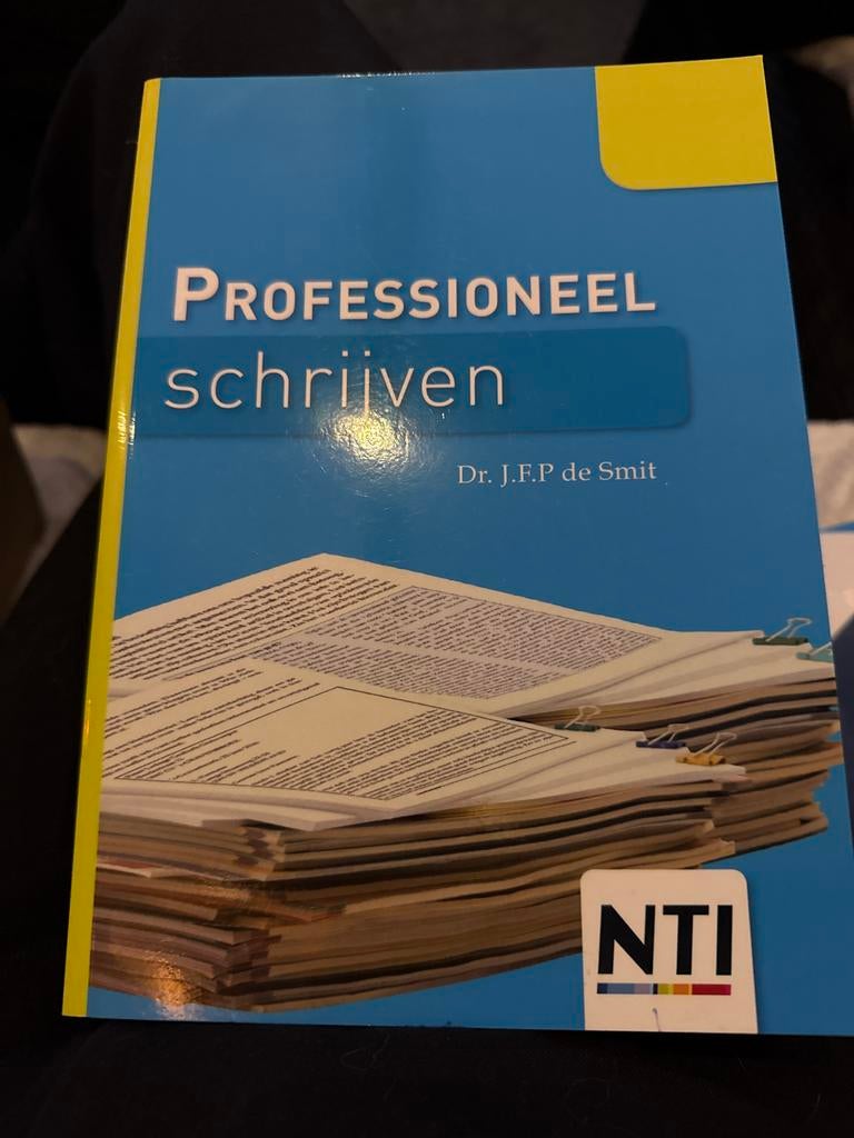 Professioneel schrijven - Dr. J.F.P de Smit (NTI), Ophalen of Verzenden, Gamma, Zo goed als nieuw, HBO
