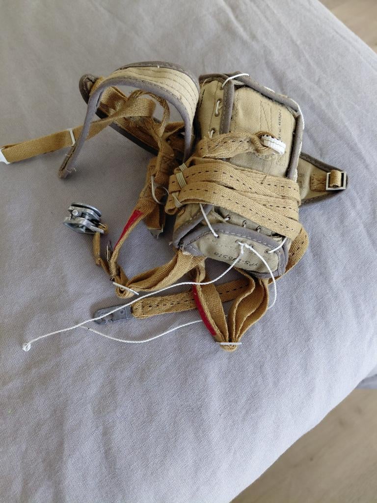 Dragon 1:6 parachute 2, Verzamelen, Militaria | Tweede Wereldoorlog, Ophalen of Verzenden, Nederland