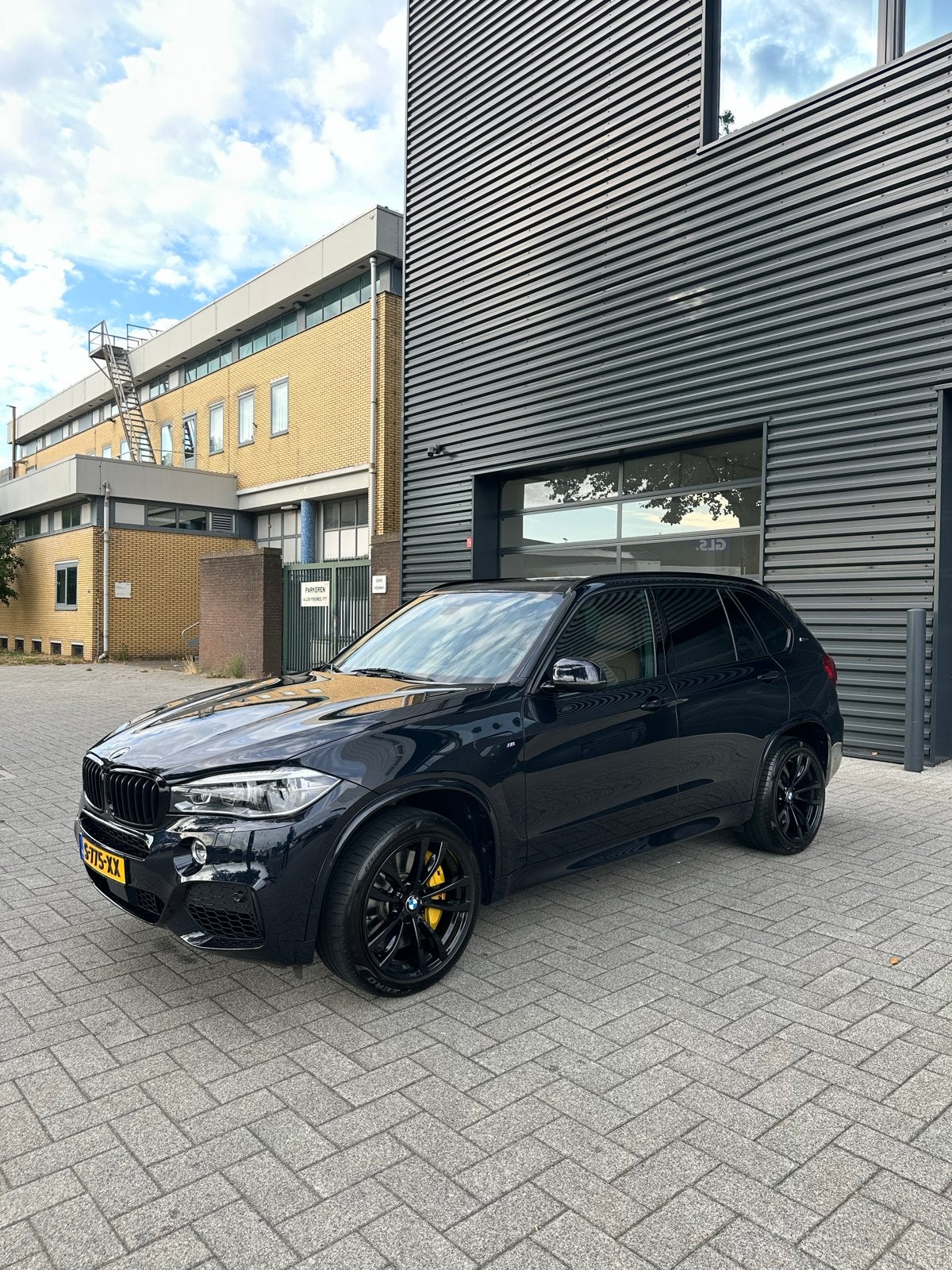 BMW X5 Xdrive40e Iperformance, Auto's, X5, 4 cilinders, Zwart, Bruin