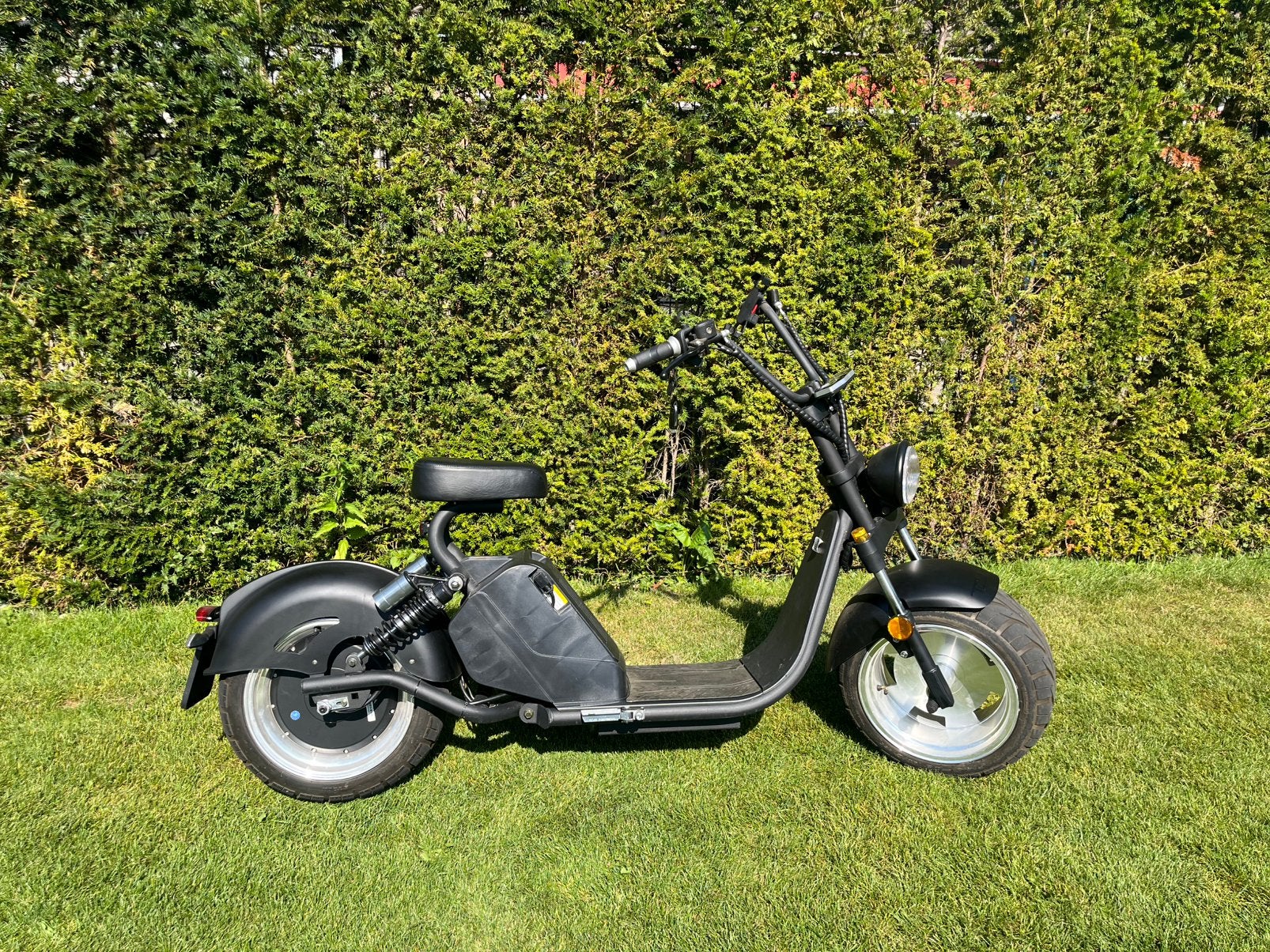 Elektrische chopper brommer NIEUWE ACCU!!, Ophalen, Zo goed als nieuw, Elektrisch, Overige merken