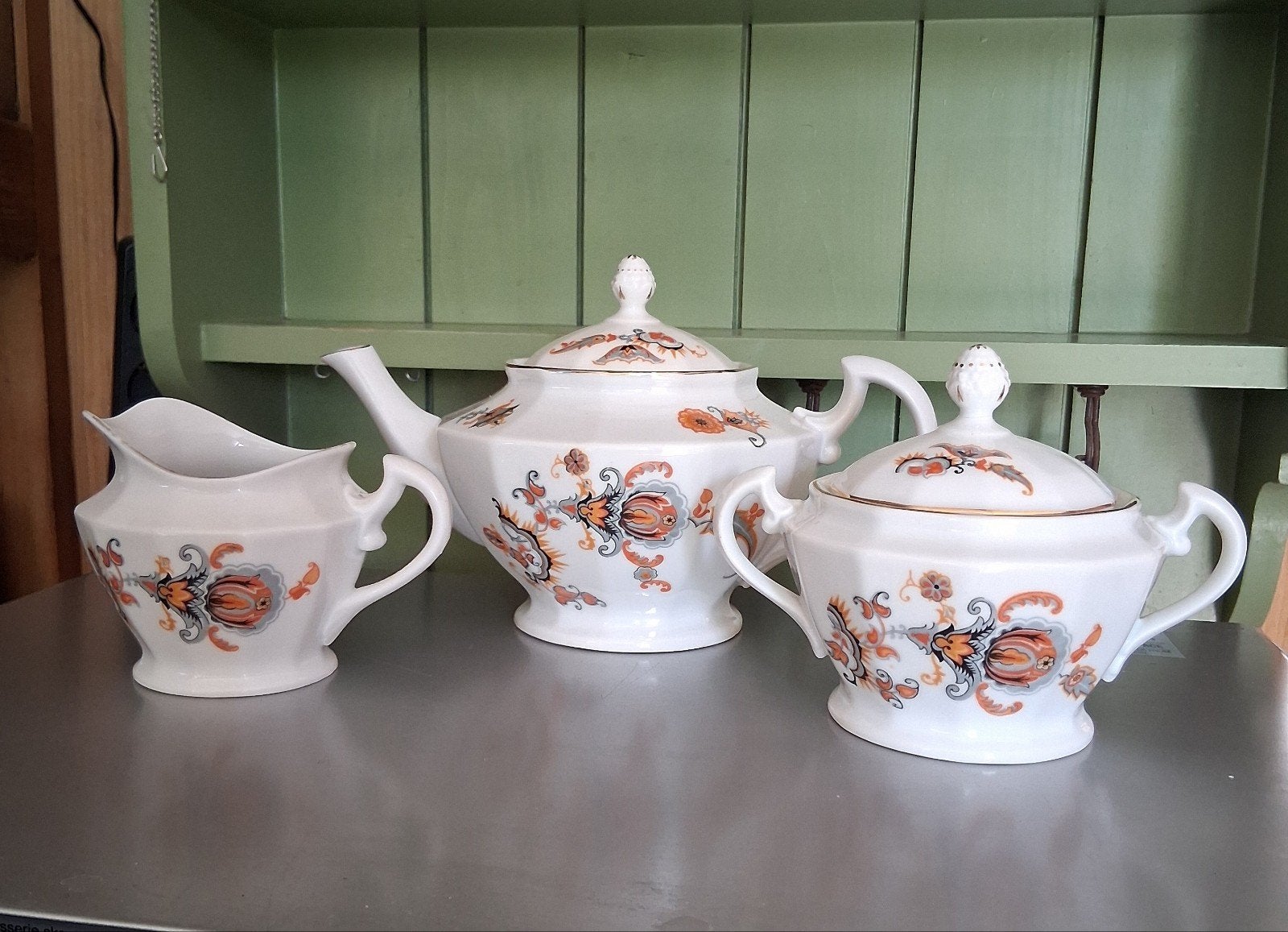 Prachtig vintage theeservies theepot, suikerpot melkkannetje, Ophalen of Verzenden