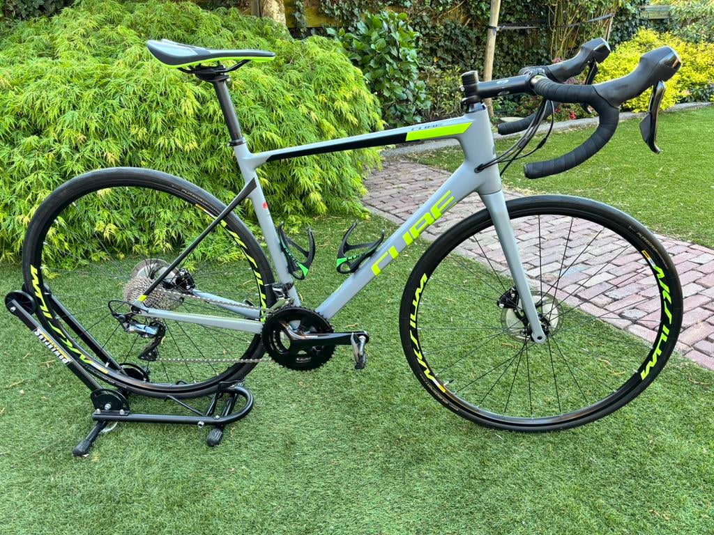 Cube Race Attain 1 volledig carbon + Ultegra ZGAN, Zo goed als nieuw, Meer dan 20 versnellingen, 53 tot 57 cm, Ophalen