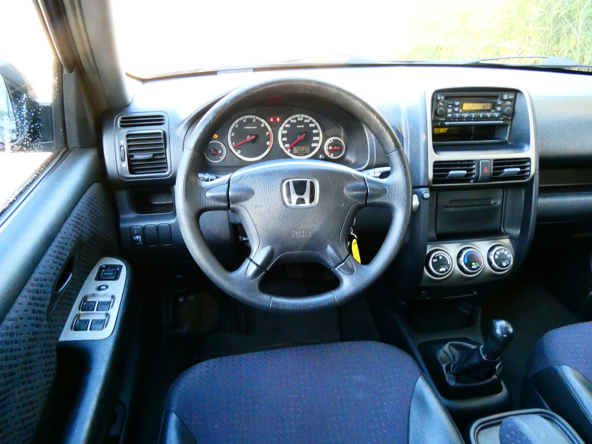Honda CR-V 2.0i LS 150pk 4WD 2e eigenaar Airco Trekhaak 1500, Auto's, 1998 cc, Stof, 4 cilinders, 150 pk