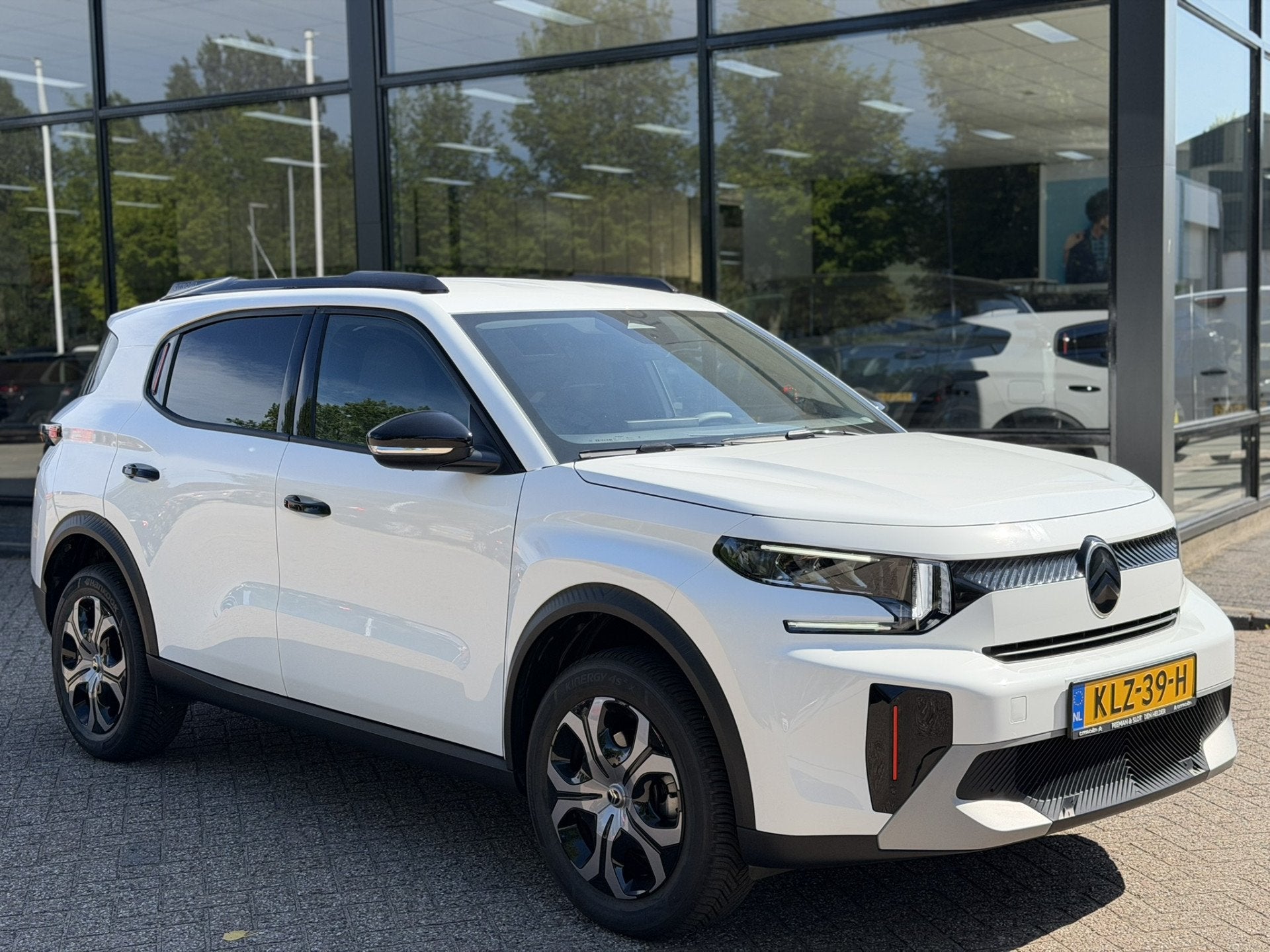 Citroën C3 Aircross 1.2 Hybrid 145pk Automaat | Camera | Ca, Stof, 1199 cc, Wit, Bedrijf