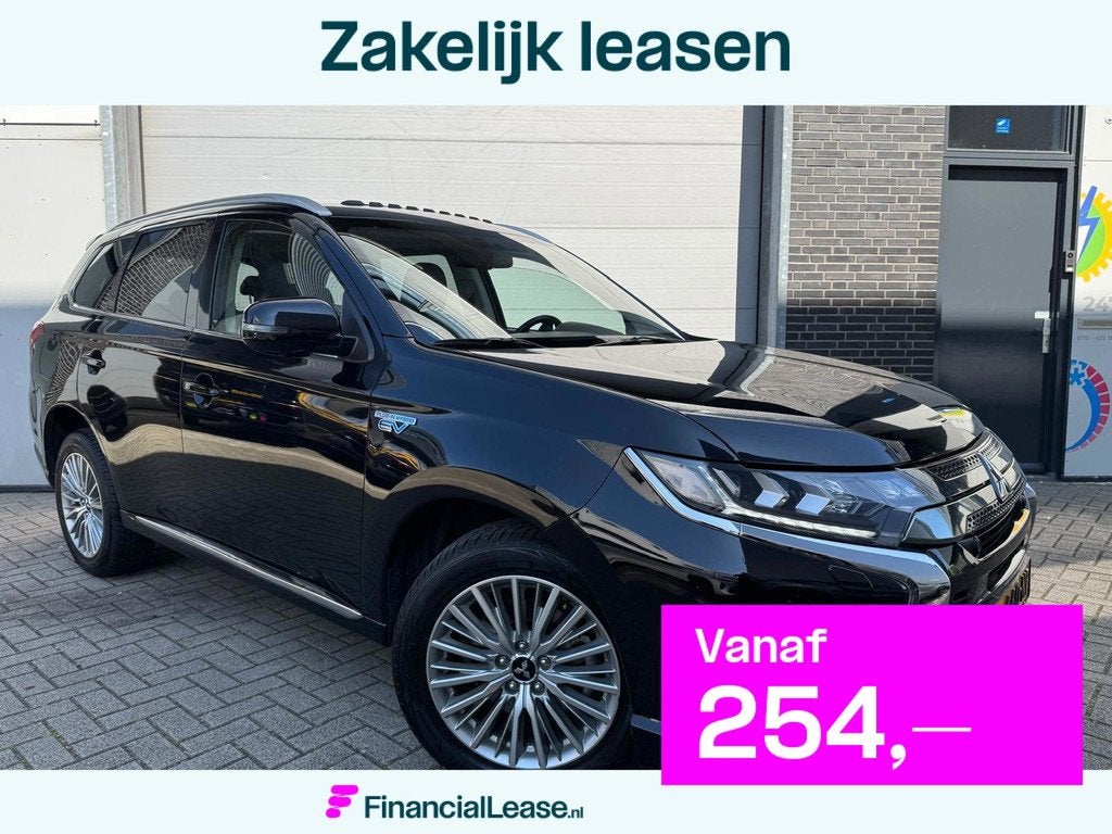 Mitsubishi Outlander 2.4 PHEV Intense+ 92,5% SoH [Open dak|T, Automaat, 135 pk, 4 cilinders, 1865 kg