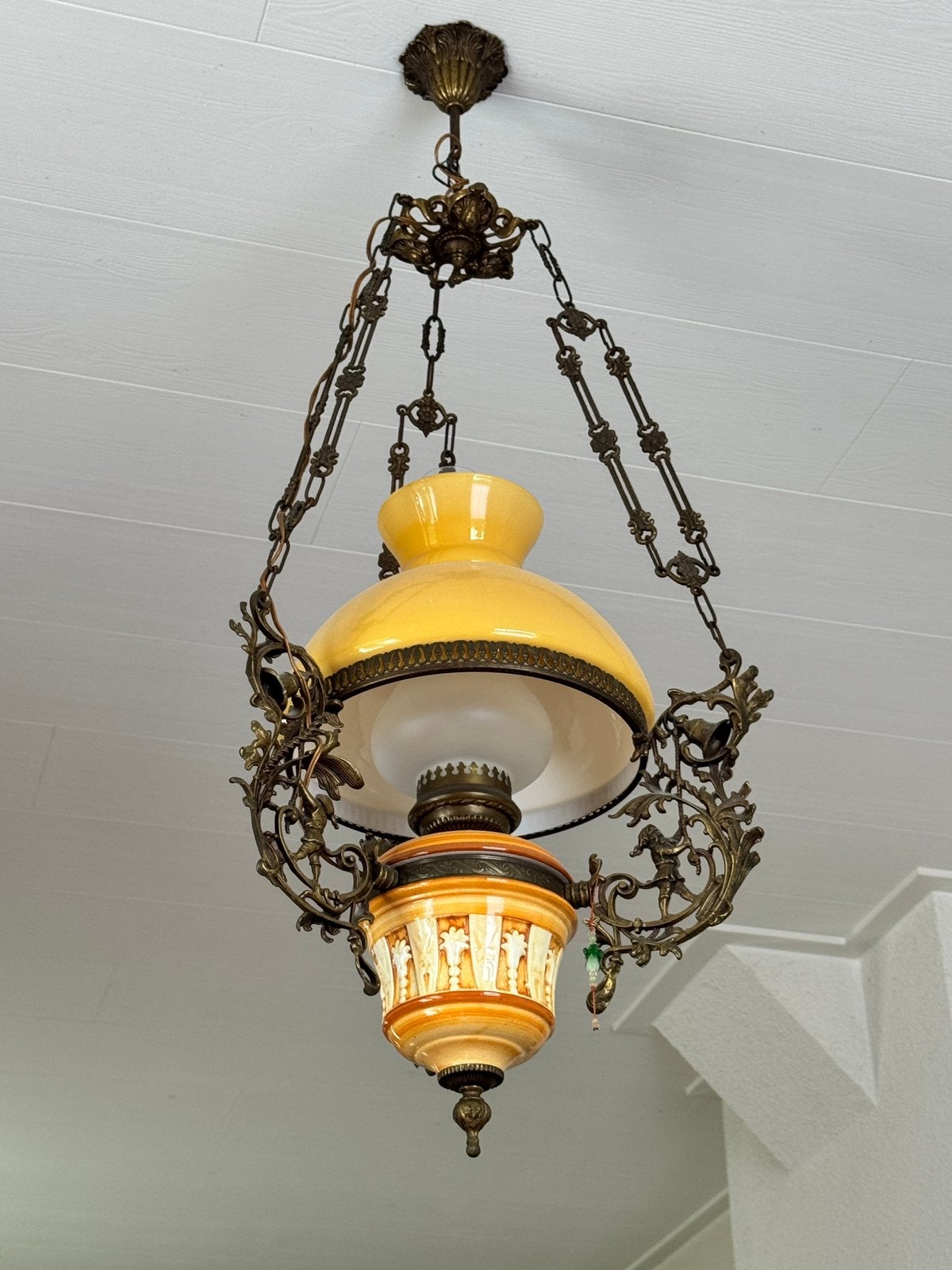 Antieke hanglamp, Ophalen