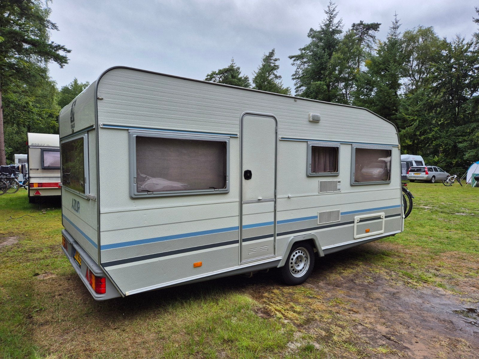 Nette Knaus Azur te koop aangeboden wegens beëindigen kamper, Rondzit, Particulier, Luifel, Knaus
