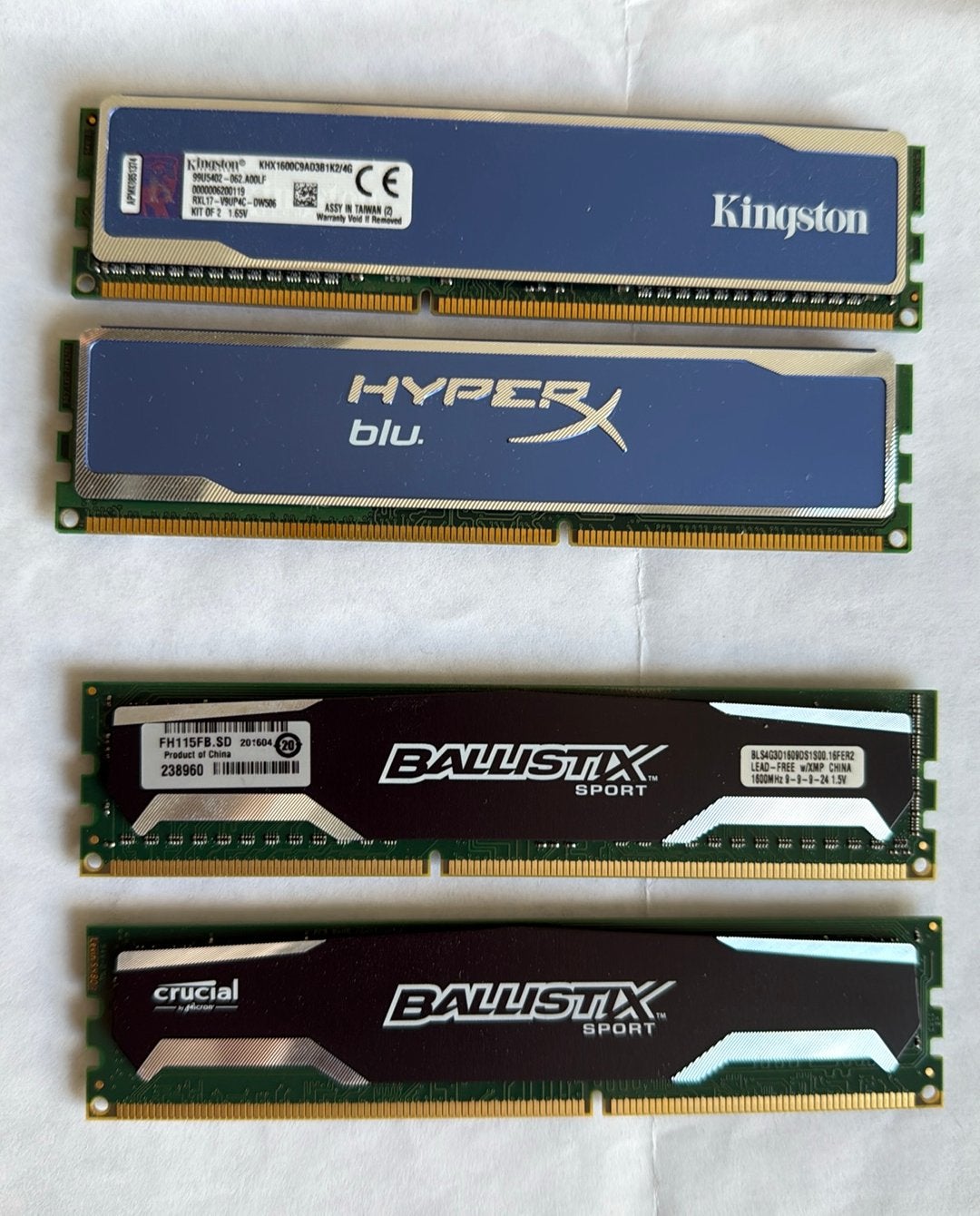 Twee sets DDR3 geheugen Kingston & Crucial (niet getest), Gebruikt, DDR3, Ophalen of Verzenden, Desktop