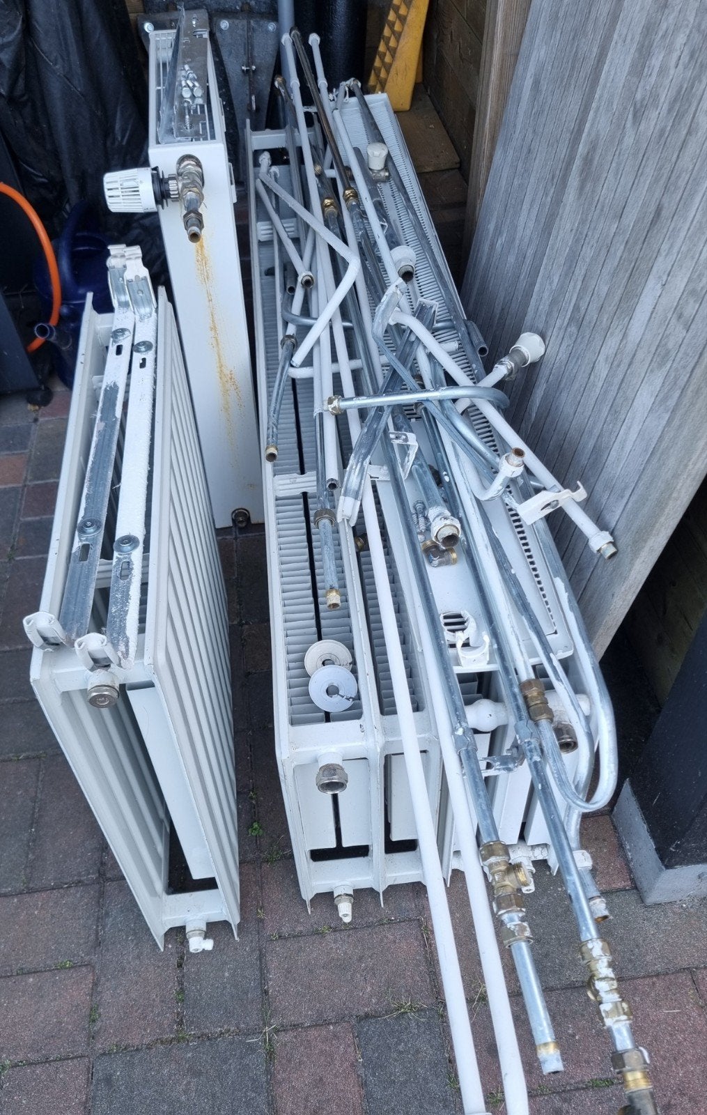 4 radiatoren uit rookvrij huis - diverse afmetingen, Doe-het-zelf en Verbouw, Verwarming en Radiatoren, Ophalen