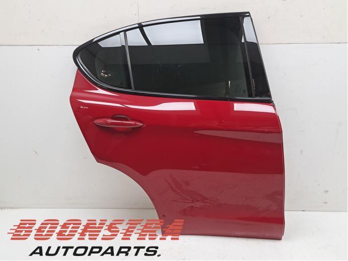Portier 4Deurs rechts-achter van een Alfa Romeo Stelvio (414, Gebruikt, -, Deur, -