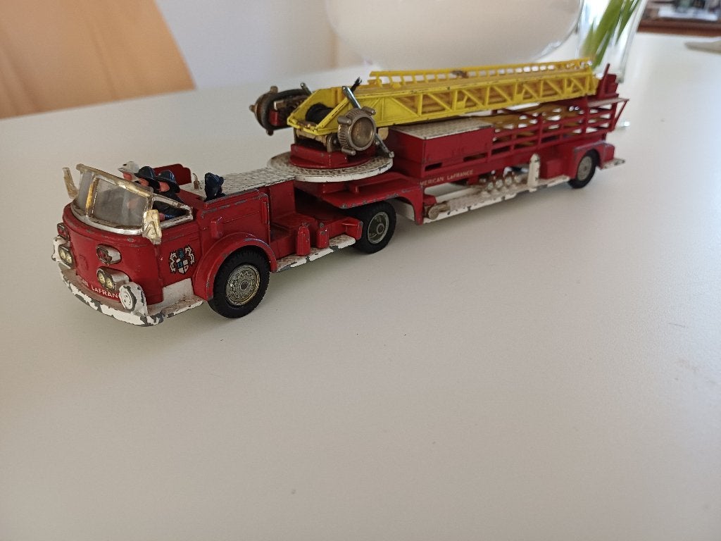 1968 Corgi MajorToys 1143 AMERICA LAFRANCE RESCUE, Ophalen of Verzenden, Gebruikt, Bus of Vrachtwagen, Corgi