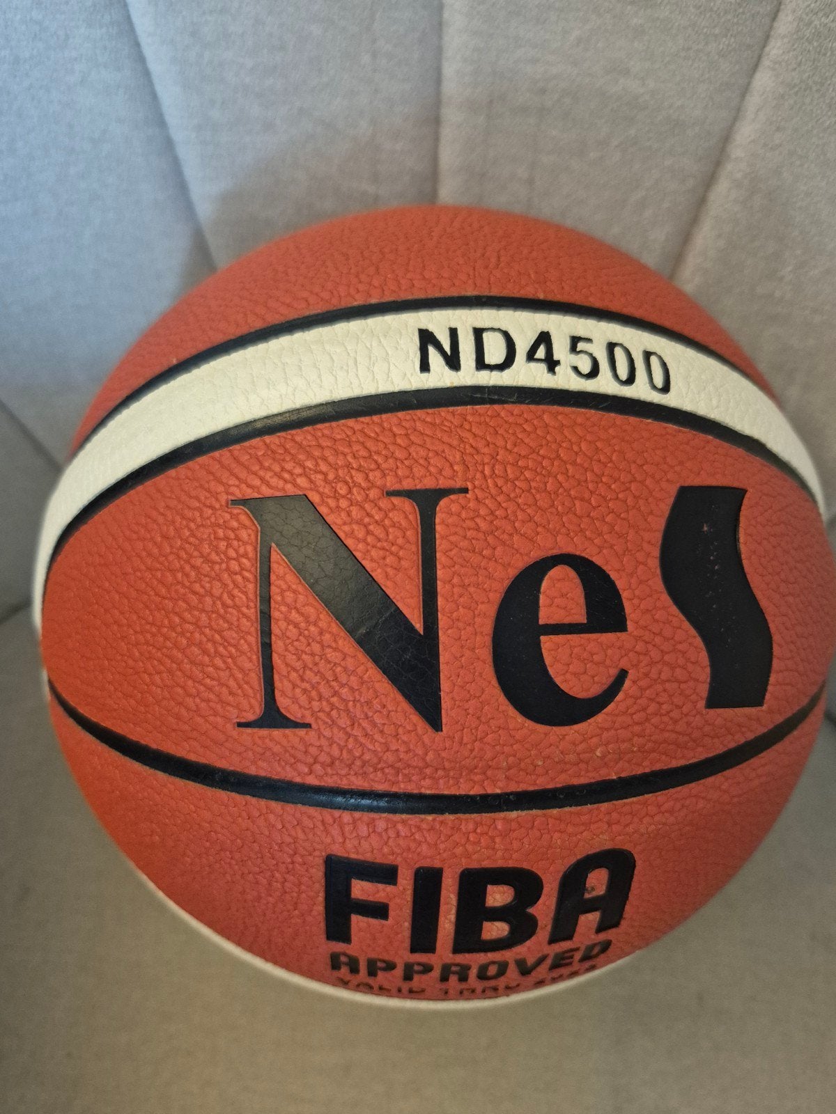 NeS Basketbal maat 5, Sport en Fitness, Basketbal, Ophalen, Zo goed als nieuw, Bal