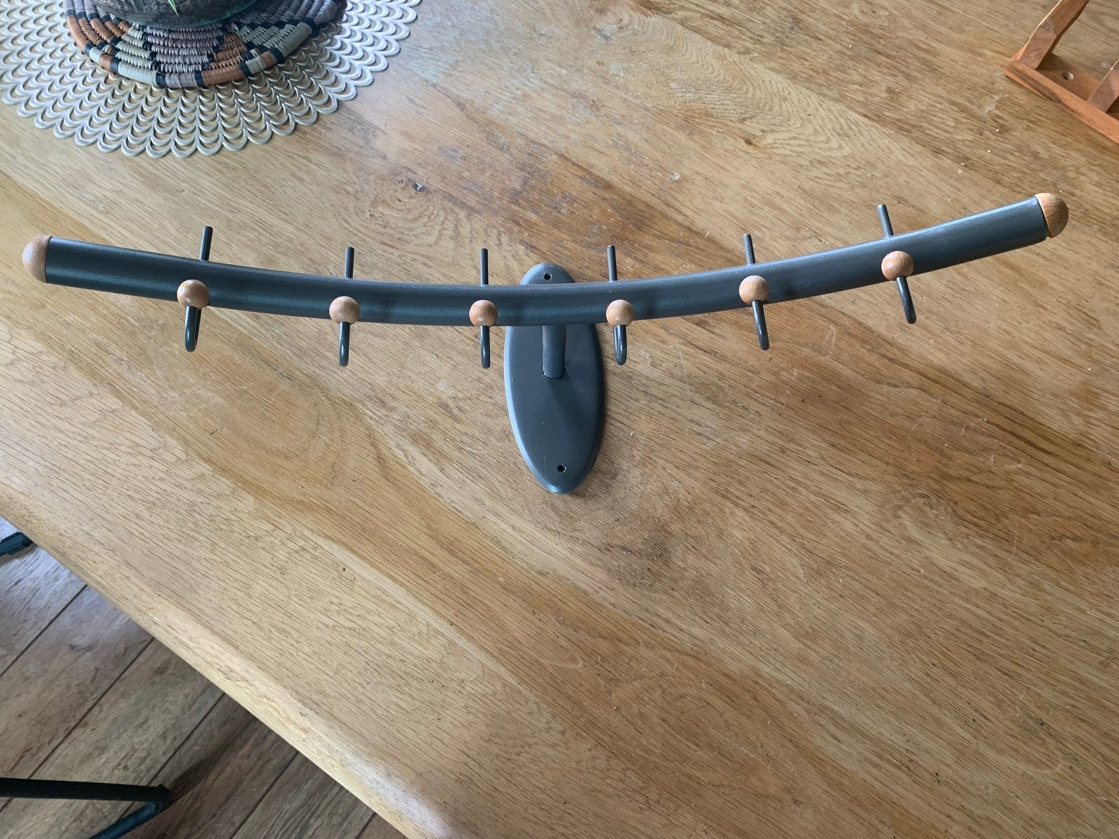 Wandkapstok met 6 haken - Metaal en Hout, Wandkapstok, Gebruikt, Ophalen of Verzenden, Minder dan 100 cm