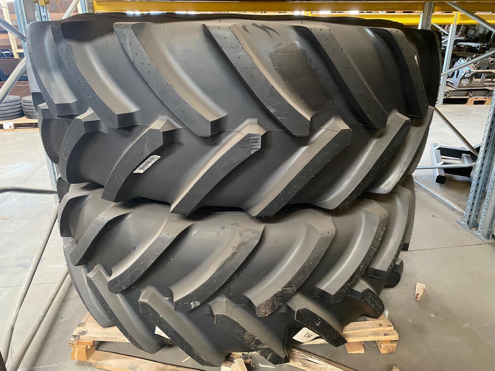 650/65R42 Michelin Axiobib 2 VF 174D complete wielen, Zakelijke goederen, Agrarisch | Onderdelen | Banden, Velgen en Assen, Ophalen of Verzenden