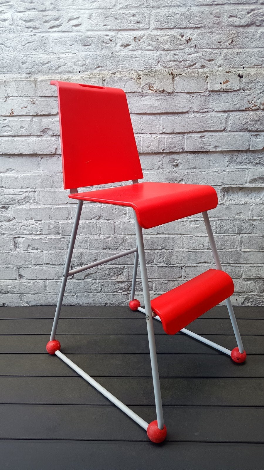 IKEA Gesell kinderstoel Niels Gammelgaard Memphis stijl, Kinderen en Baby's, Kinderstoelen, Ophalen, Gebruikt, Meegroeistoel, Aanschuifbaar