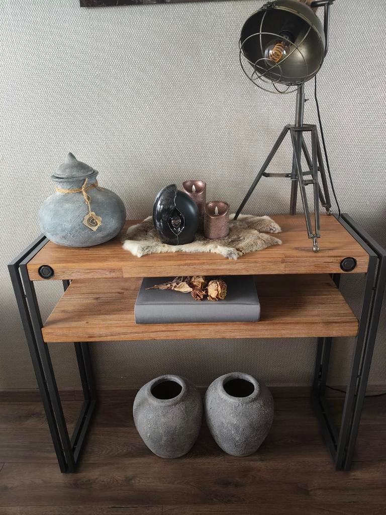 Industriële sitetable, Huis en Inrichting, Tafels | Sidetables, Ophalen, 50 tot 100 cm, Zo goed als nieuw, Industrieel