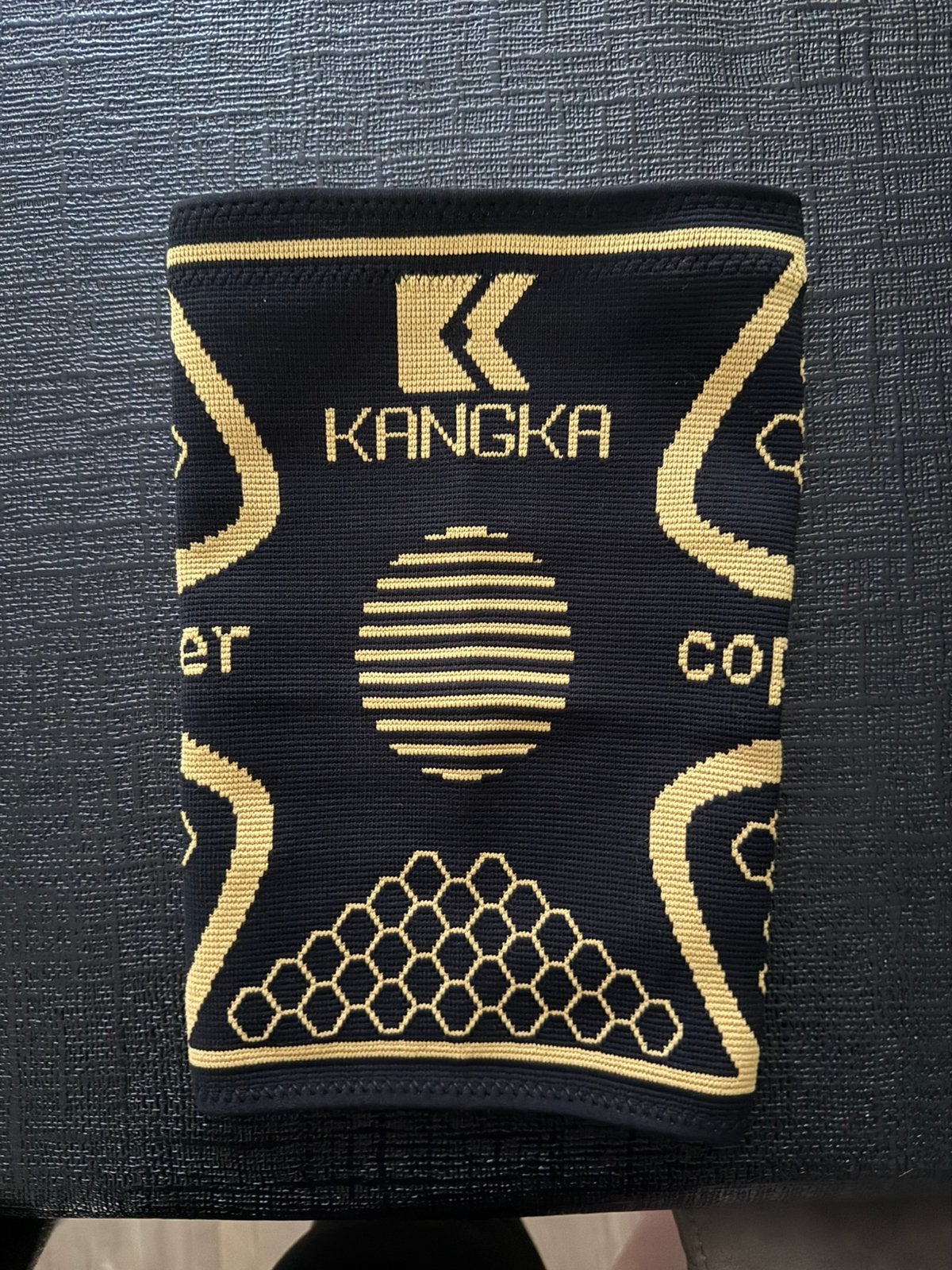 Helemaal nieuw Knie bandage/ knie sleeve/ knie brace, Ophalen of Verzenden, Nieuw