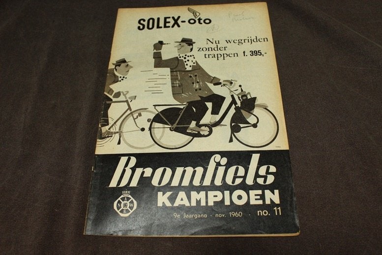 blad bromfiets Kampioen november 1960, Ophalen of Verzenden, Gebruikt