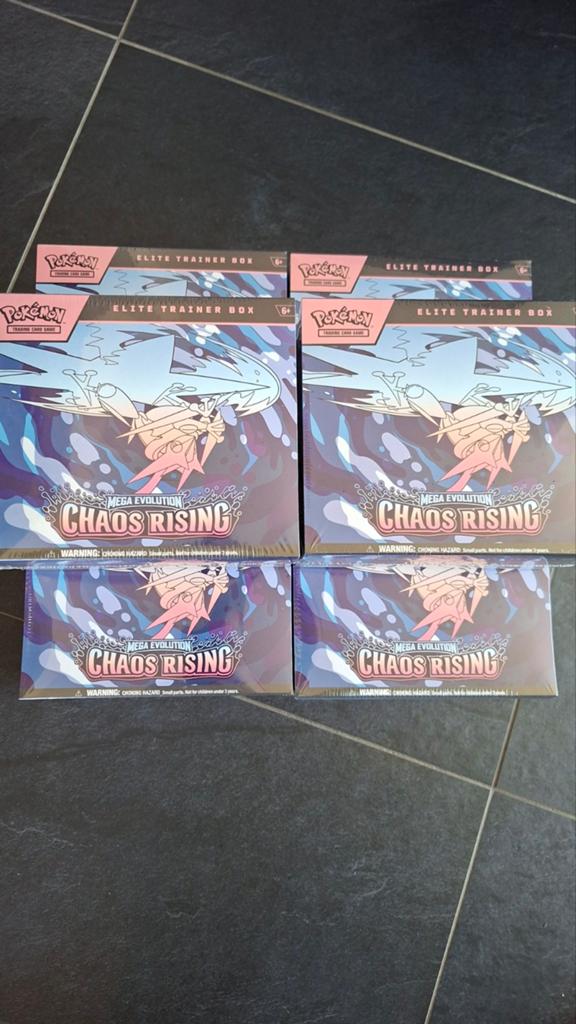 Chaos Rising Elite Trainer Box, Ophalen of Verzenden, Nieuw