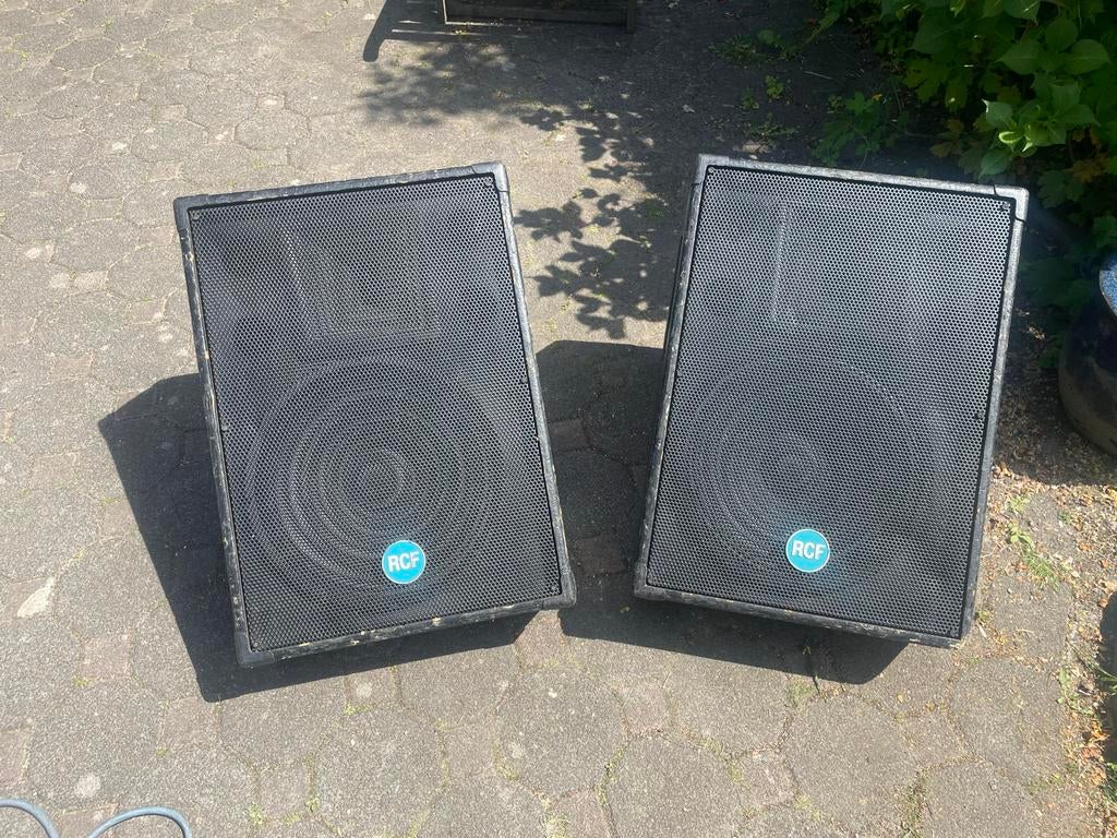 2x RCF 3000 SM Monitoren - Krachtig Geluid, Gebruikt, Overige typen, 120 watt of meer, Ophalen