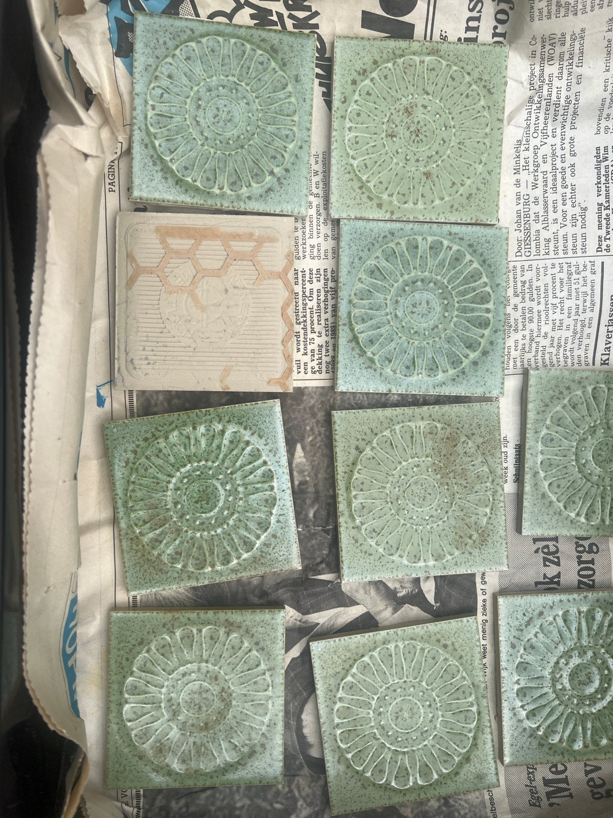 69 Villeroy & Boch vintage wandtegels, groen, reliëf, Ophalen