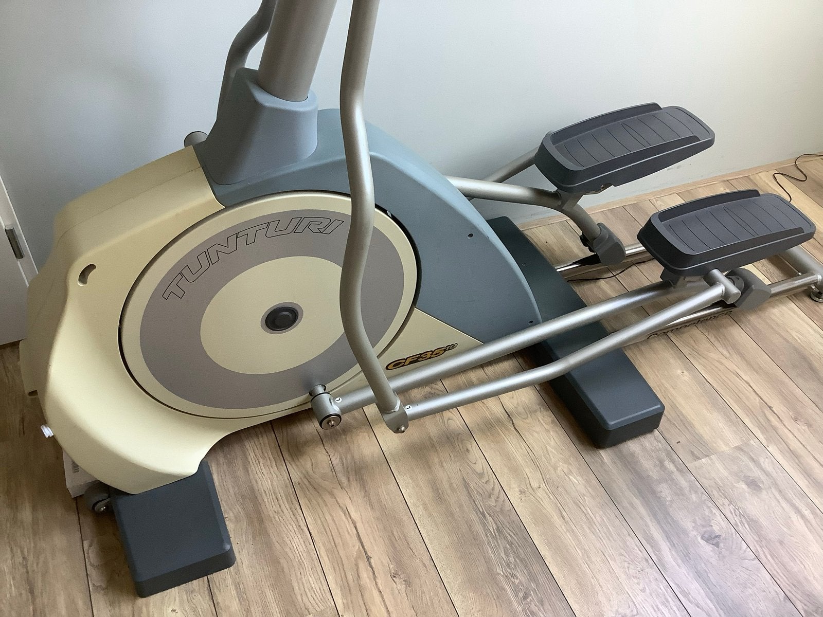 Tunturi CF 35/19 Crosstrainer - Goede Conditie, Ophalen, Gebruikt, Armen, Crosstrainer