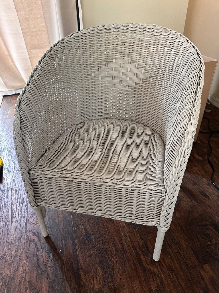 Rieten stoel wit gratis, Huis en Inrichting, Stoelen, Ophalen, Gebruikt, Wit, Eén