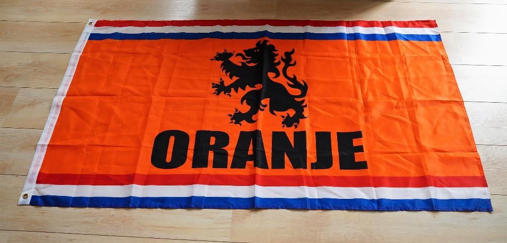 oranje wk 2026 voetbal supportersvlag 150cm x 90cm, Diversen, Vlaggen en Wimpels, Ophalen of Verzenden, Nieuw