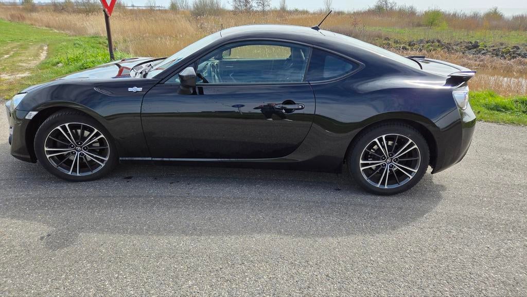 Toyota GT86 2.0 D-4s AUT 2013 Zwart, Auto's, Automaat, Achterwielaandrijving, 4 cilinders, 4 stoelen